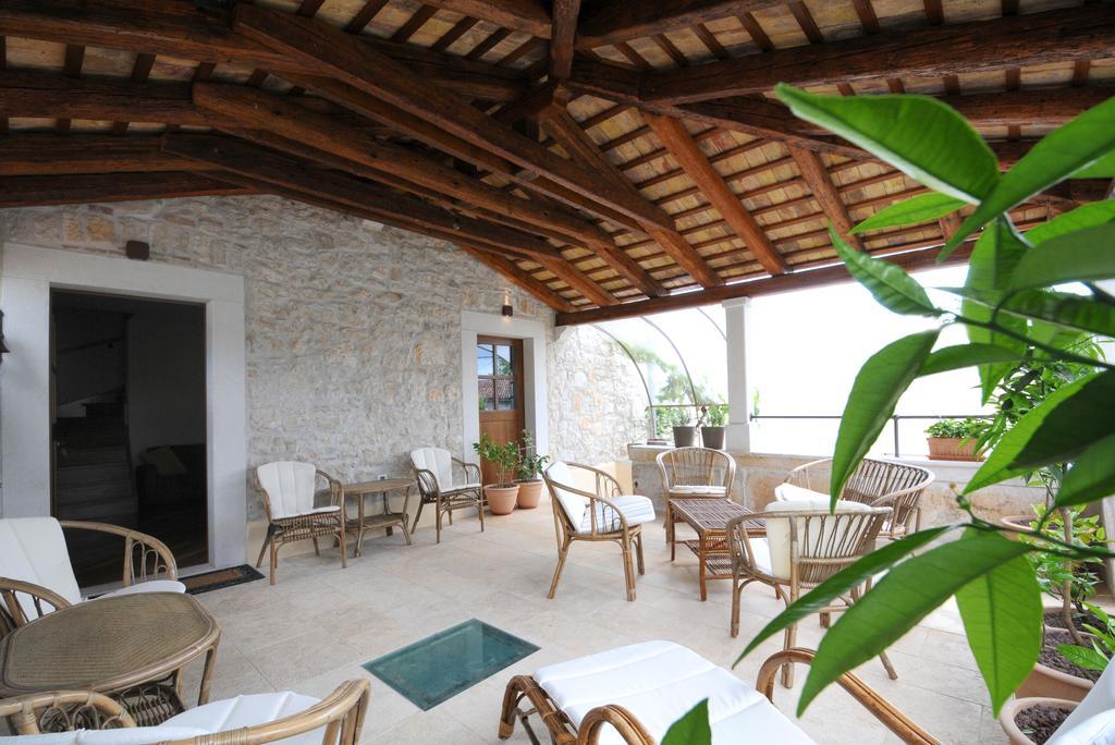 Bed & Breakfast Korta Gira Buici  Экстерьер фото
