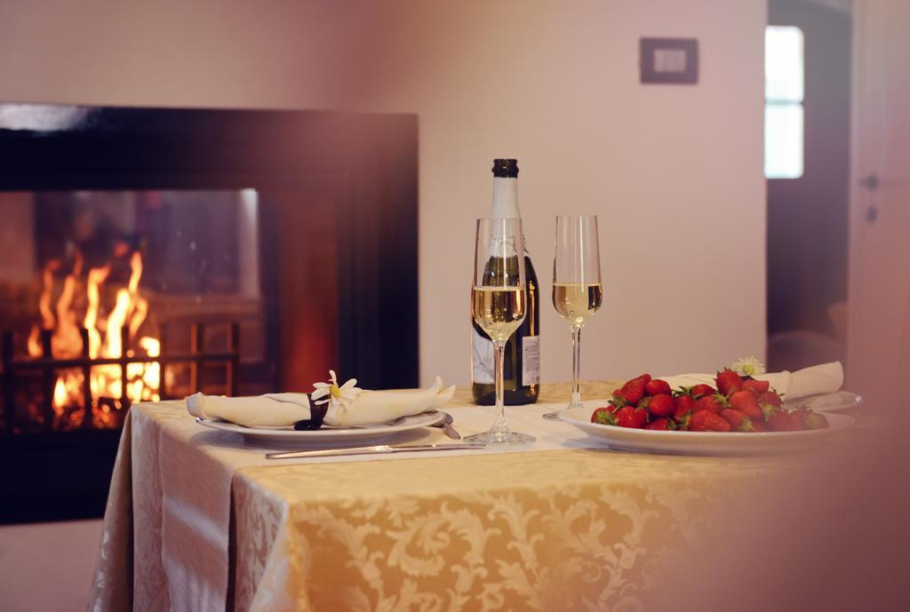 Bed & Breakfast Korta Gira Buici  Экстерьер фото